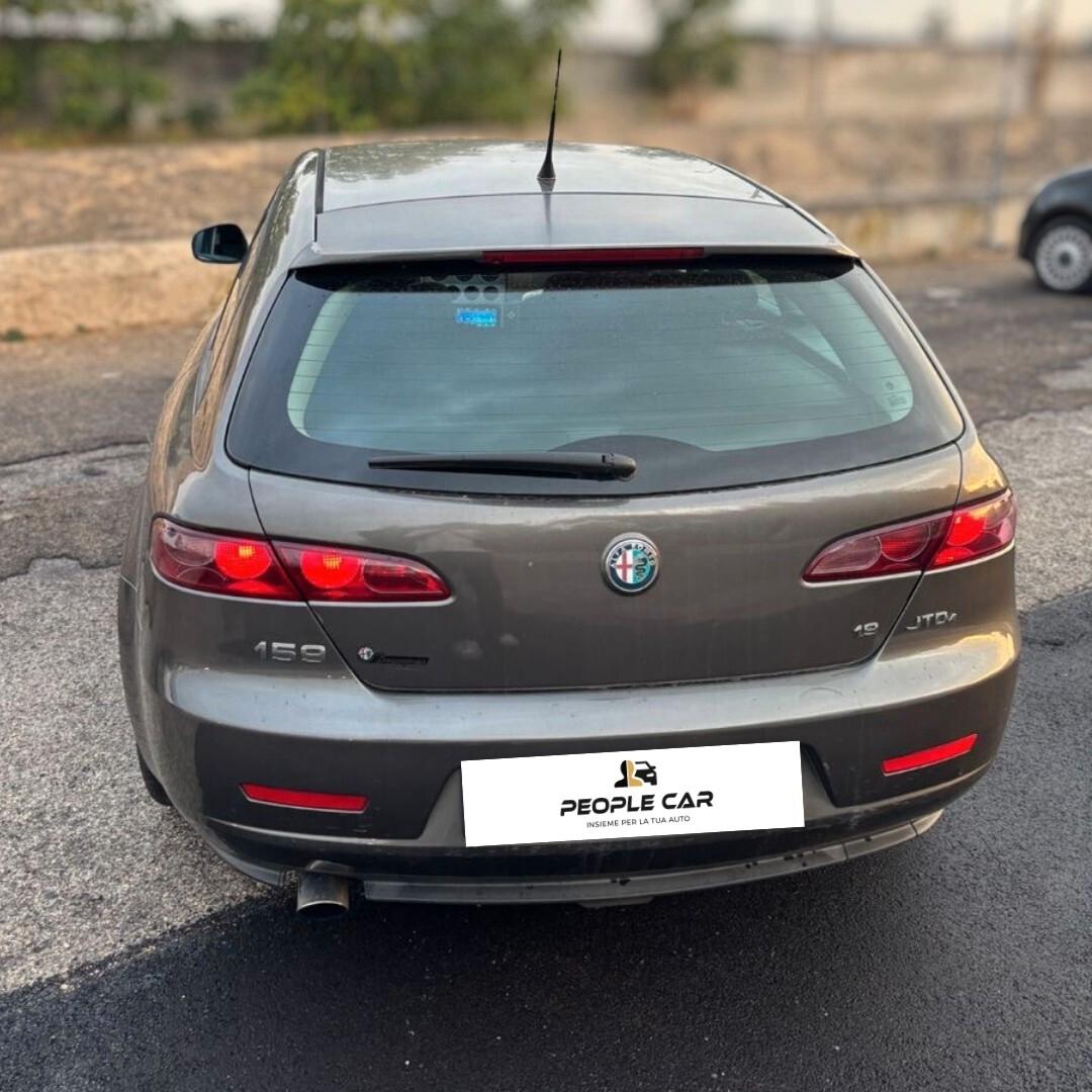 Alfa Romeo 159