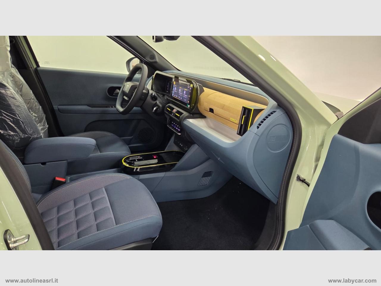 FIAT Grande Panda 1.2 S&S Hybrid La Prima