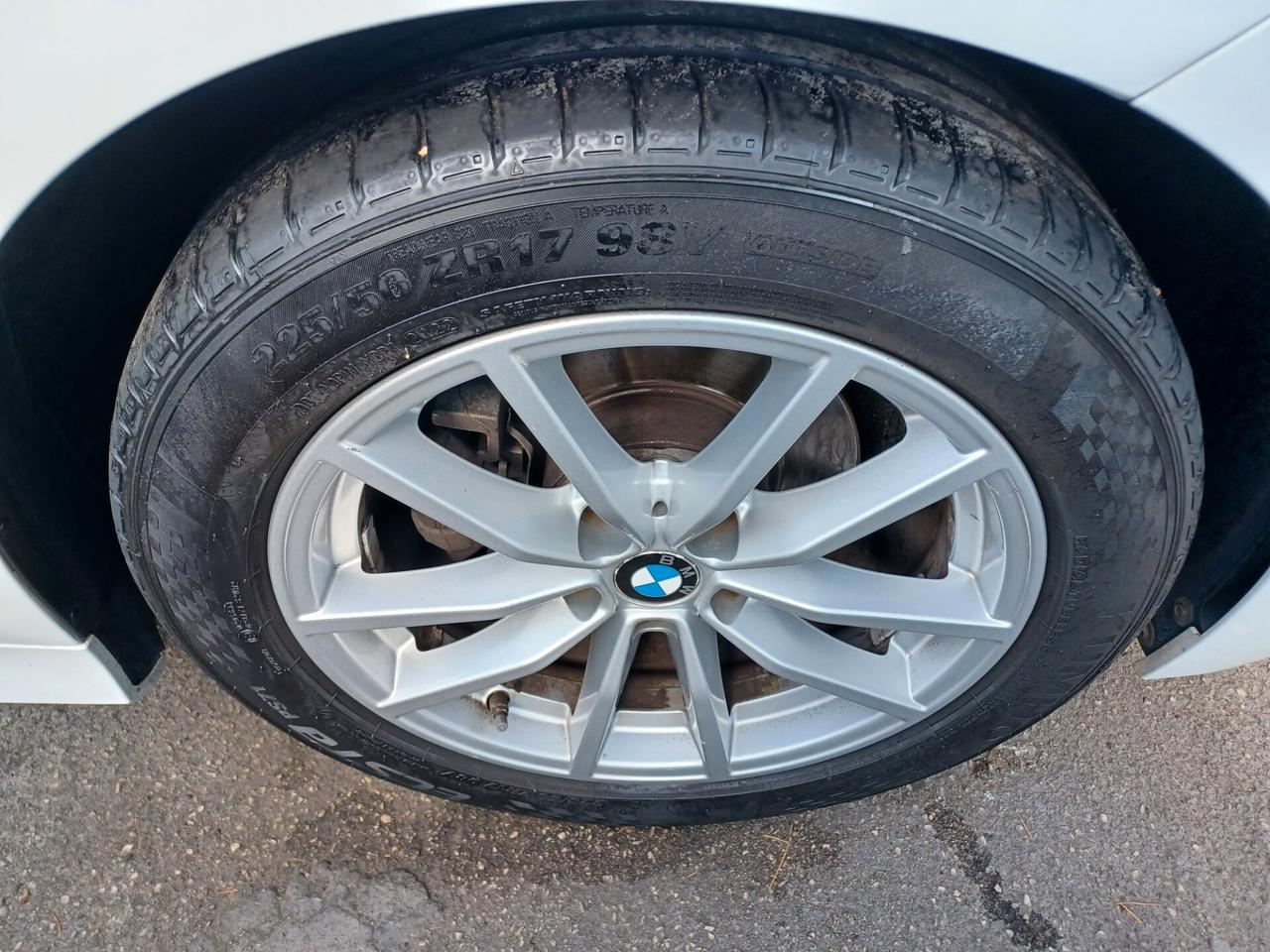 Bmw 318 d 48V Touring ANNO 2021