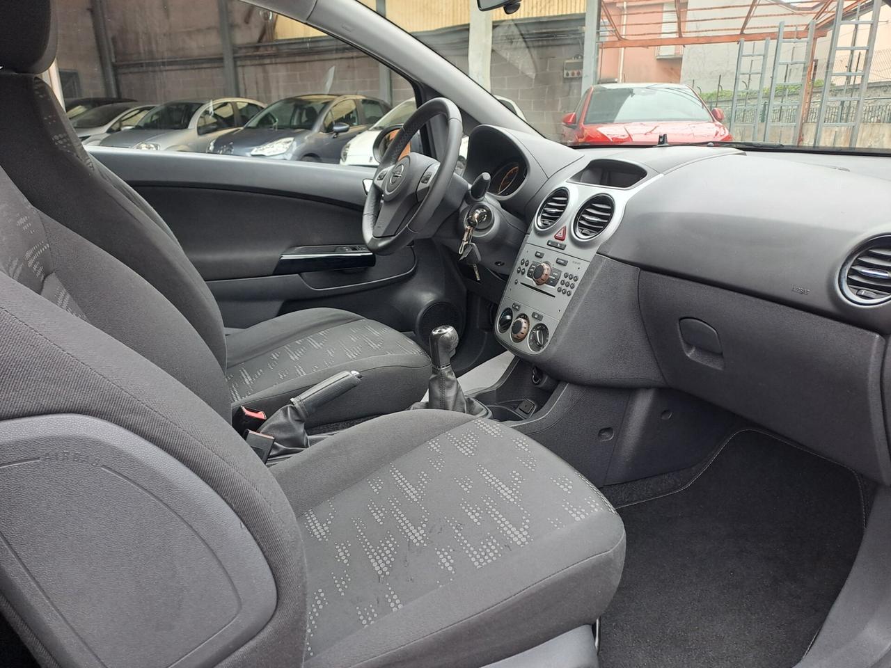 OPEL CORSA 1.2 BENZINA *OK NEOPATENTATI*