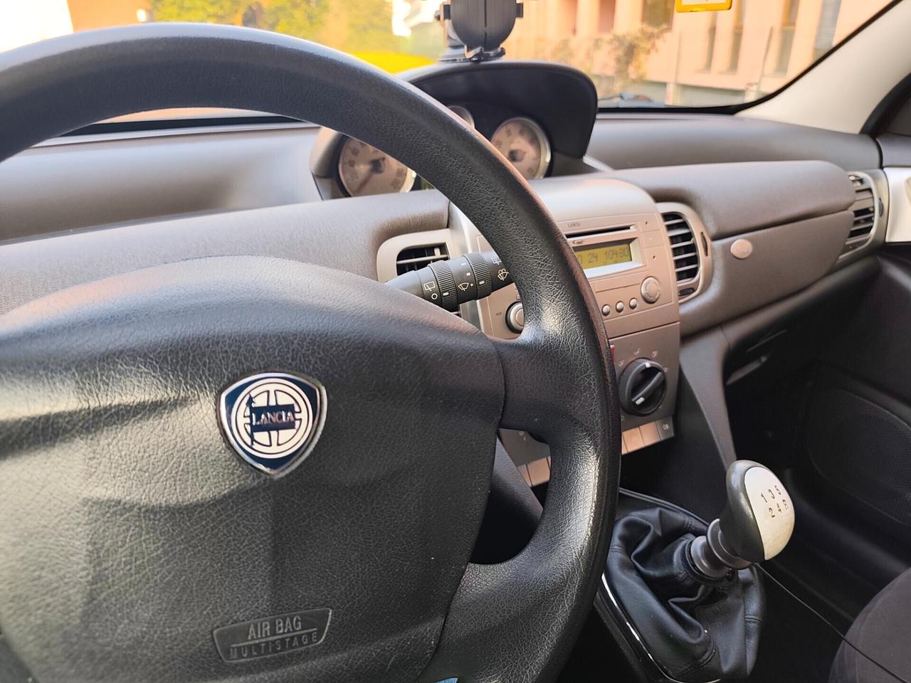 Lancia Ypsilon 1.2 Benz euro 4 frizione nuova