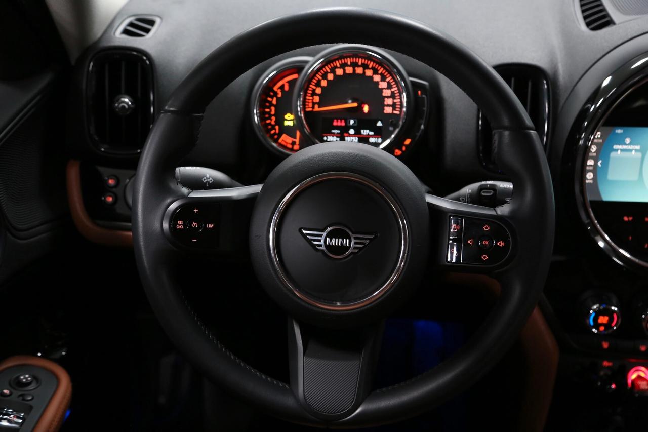 Mini Countryman Cooper SD ALL4 Yours auto