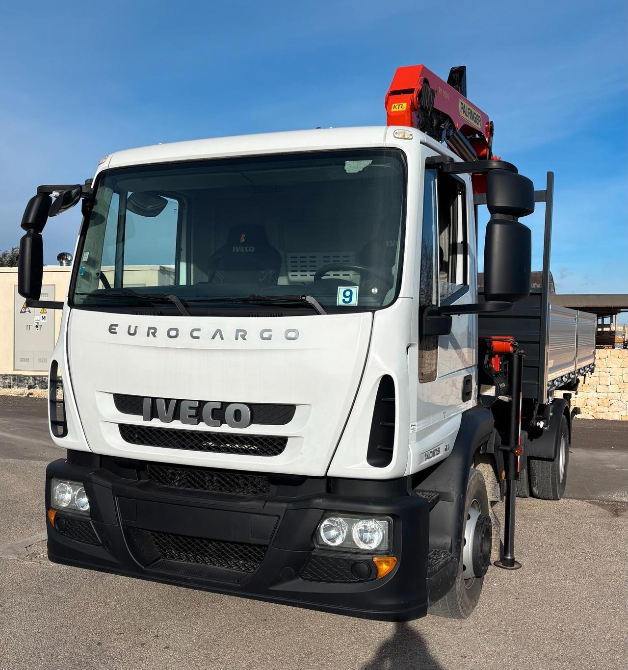IVECO 140 E 18 - GRU PALFINGER
