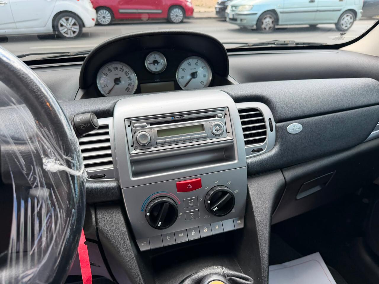 Lancia Ypsilon 1.2 BENZINA - 60 CAVALLI (44 KW) Diva - ANNO 2011