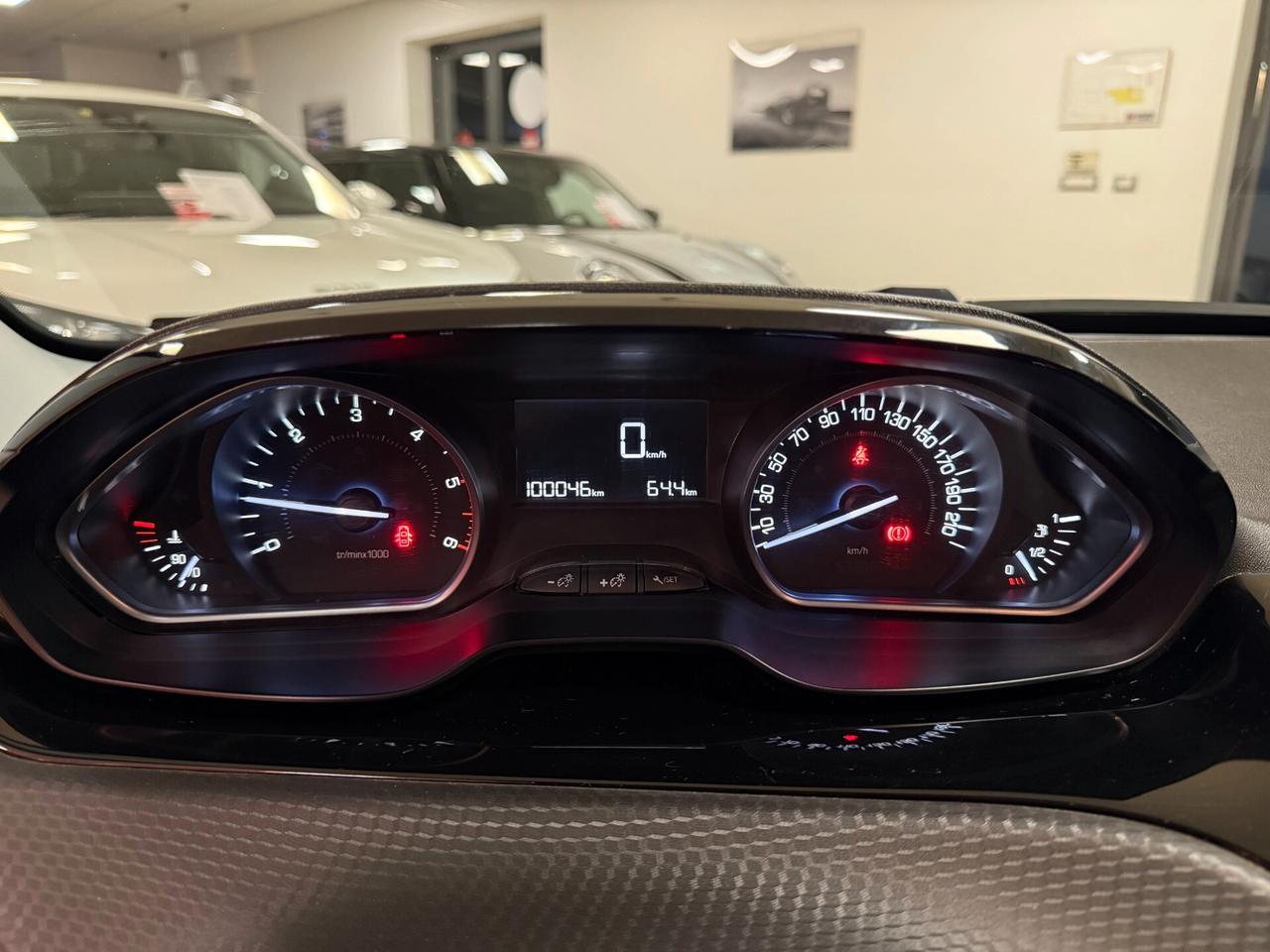 PEUGEOT 2008 1.6 HDI 75 CV ACTIVE