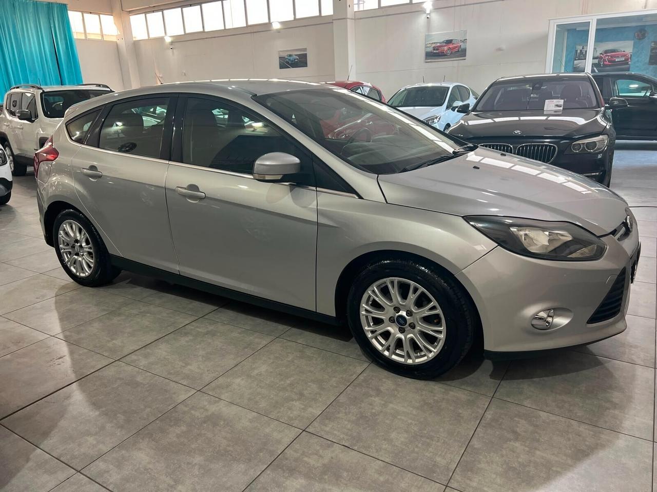Ford Focus 1.6 116 CV - TITANIUM - 2014