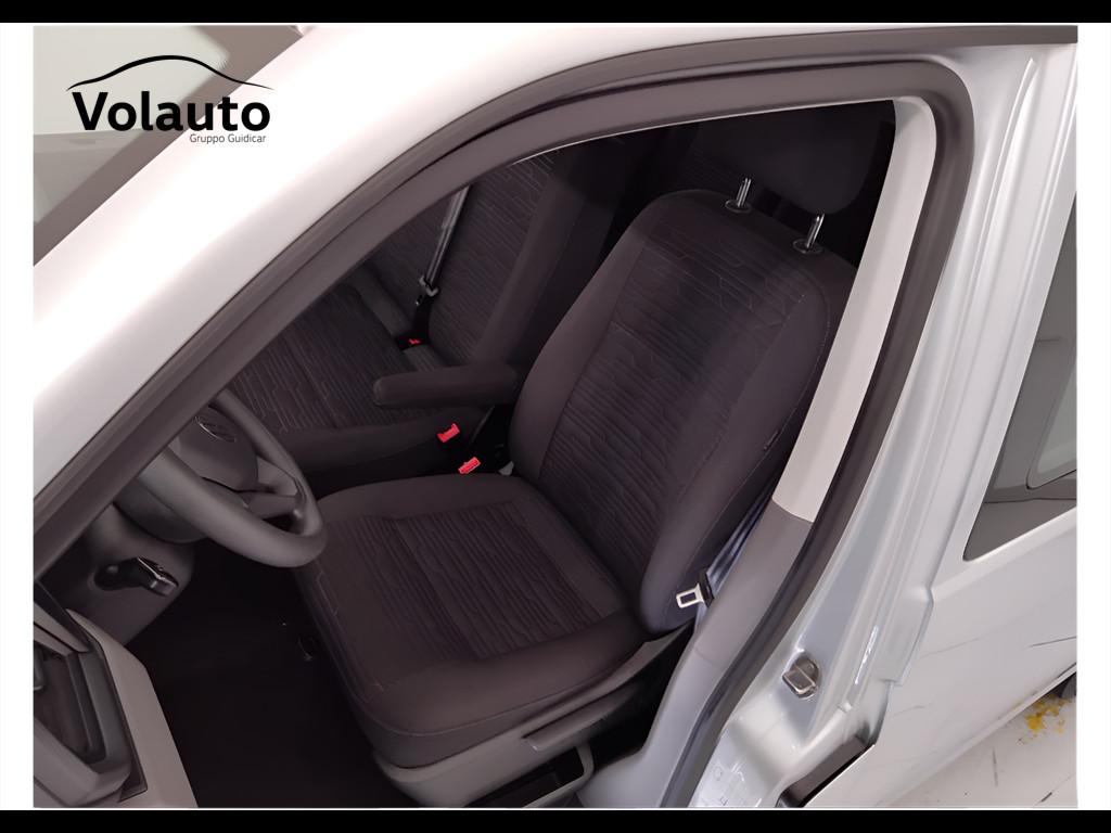 VOLKSWAGEN T6.1 Caravelle 2.0 tdi 150cv Comfortline p.c. dsg7