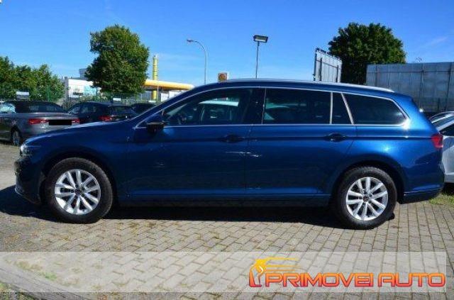 VOLKSWAGEN Passat Variant 2.0 TDI SCR EVO DSG Business