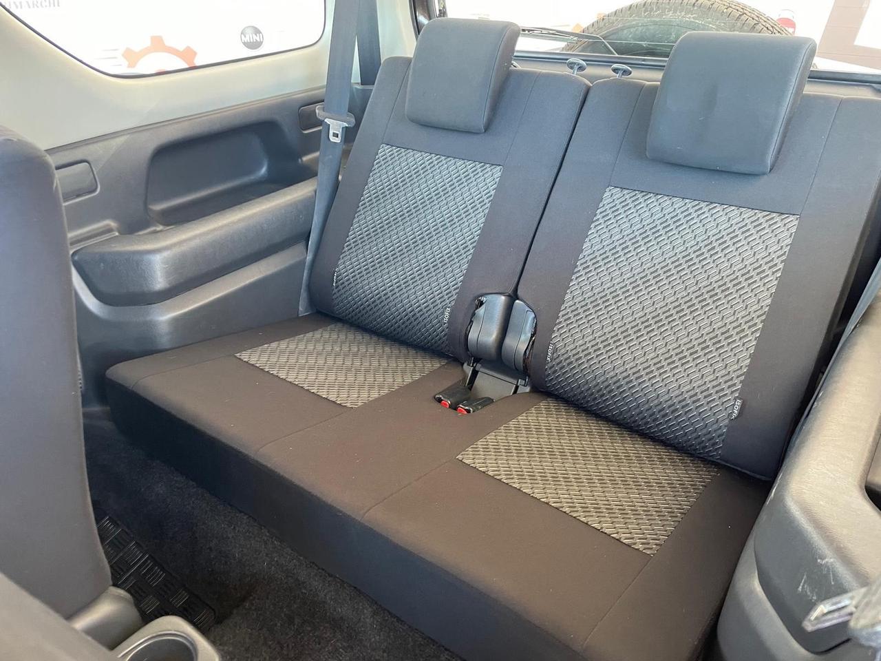 Suzuki Jimny 1.3 4WD Evolution Plus