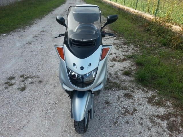 Mbk Skyliner 250 con Bauletto