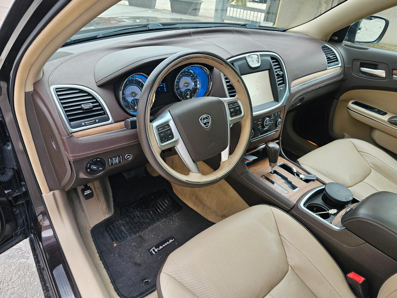 Lancia Thema 3.0 V6 Multijet II 239 CV Platinum