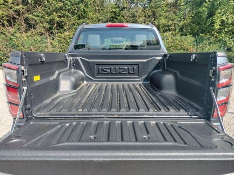Isuzu D-Max N60 1.9 aut. Crew Nitro Sport Cab