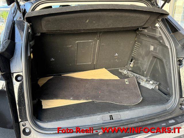 PEUGEOT 3008 BlueHDi 130 S&S Business - PROMO