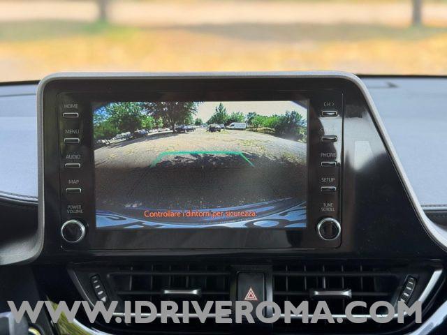 TOYOTA C-HR 1.8 Hybrid E-CVT Business