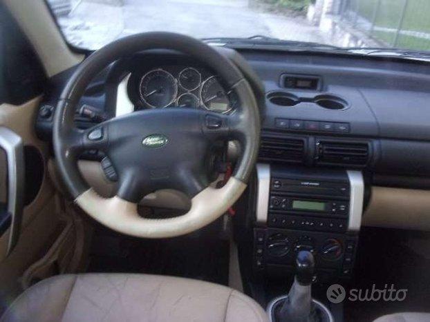 LAND ROVER Freelander I 2003 SW 2.0 td4 Sport