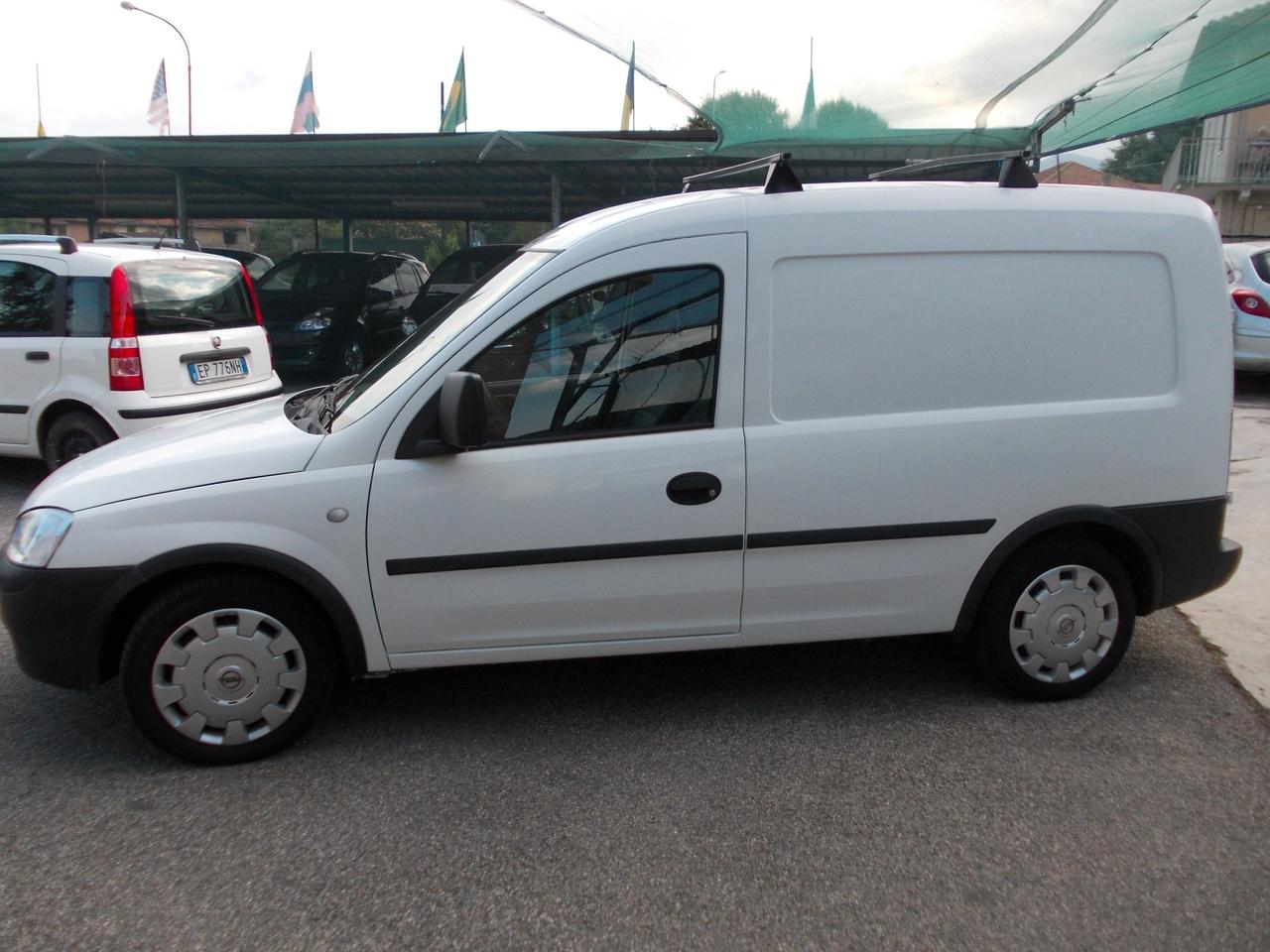 Opel OPEL COMBO VAN 16 B/METANO