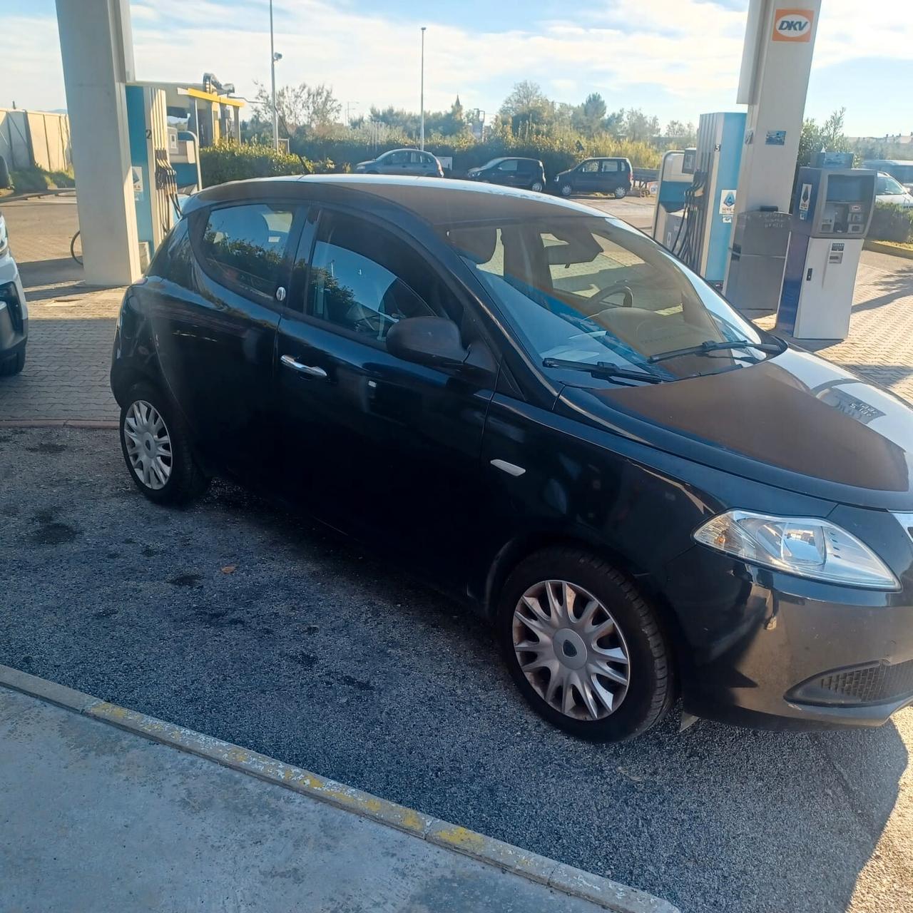 INDISTRUTTIBILE LANCIA Y 1.2 GPL NEOPATENTATI