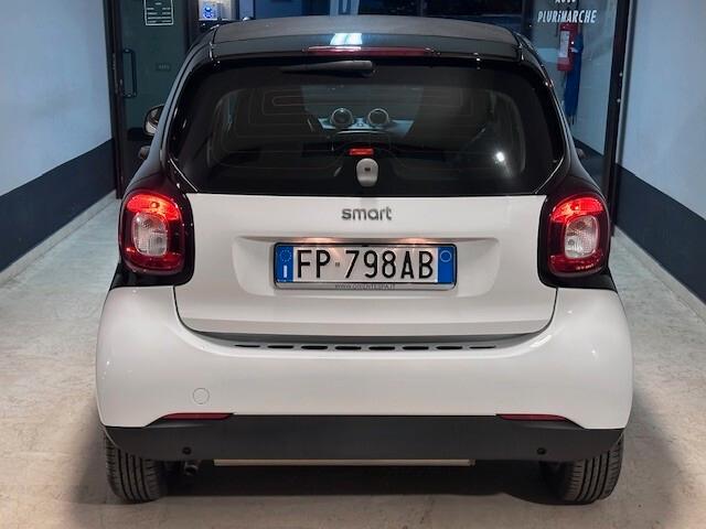 Smart 1.0 benzina 2018 64000KM PERFETTA