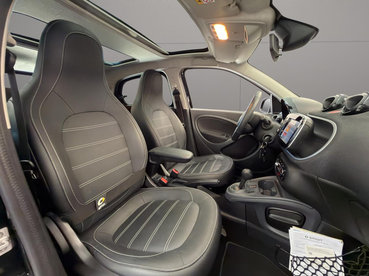 Smart forfour 1.0 Prime 71cv - Unipro - Promo Finanziamento - Schermo - Retrocamera - Tetto panoramico - Sedili riscaldatili