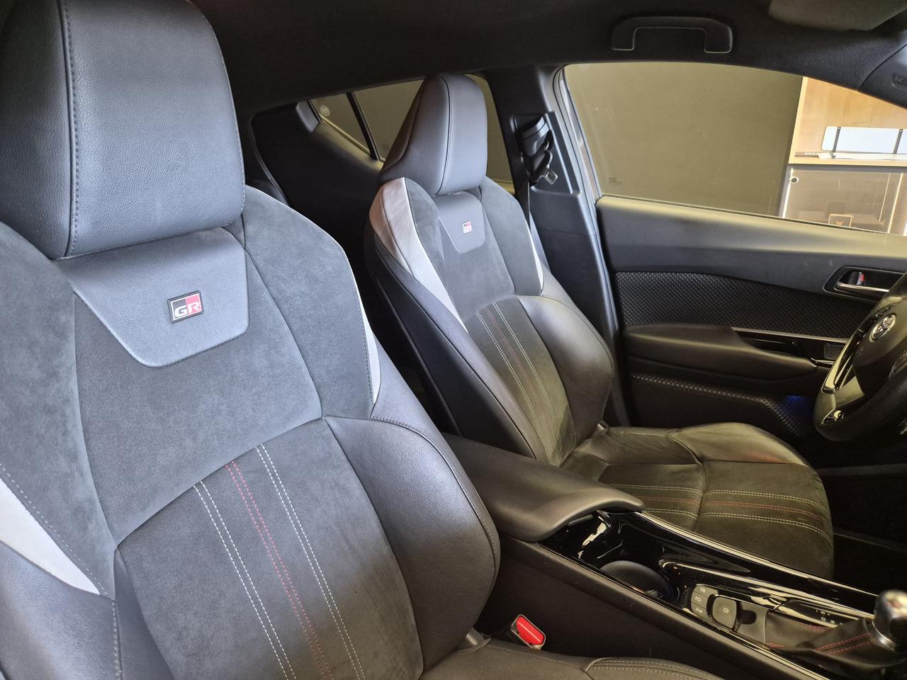 TOYOTA C-HR I 2020 - C-HR 2.0h GR Sport e-cvt