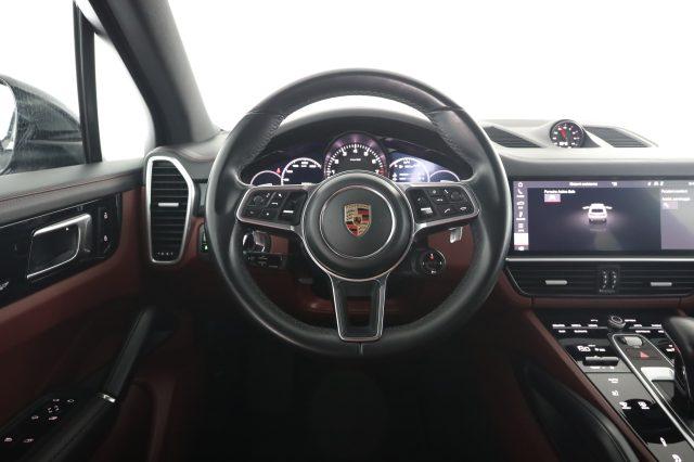 PORSCHE Cayenne Cayenne