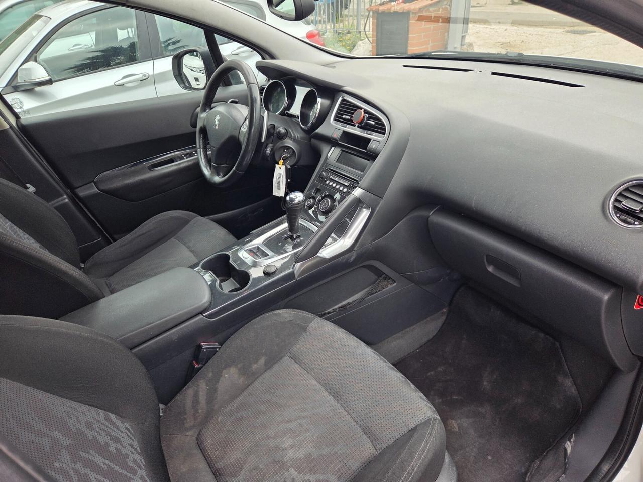 Peugeot 3008 1.6 HDi 110CV cambio robotizzato - TAGLIANDATA