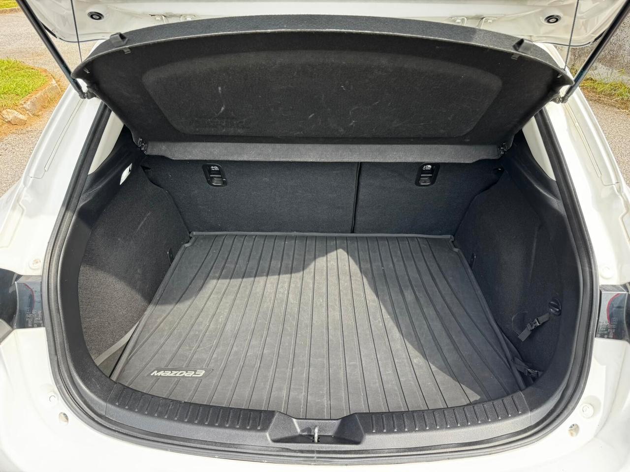 Mazda 3 Mazda3 2.0 165 CV Skyactiv-G Exceed