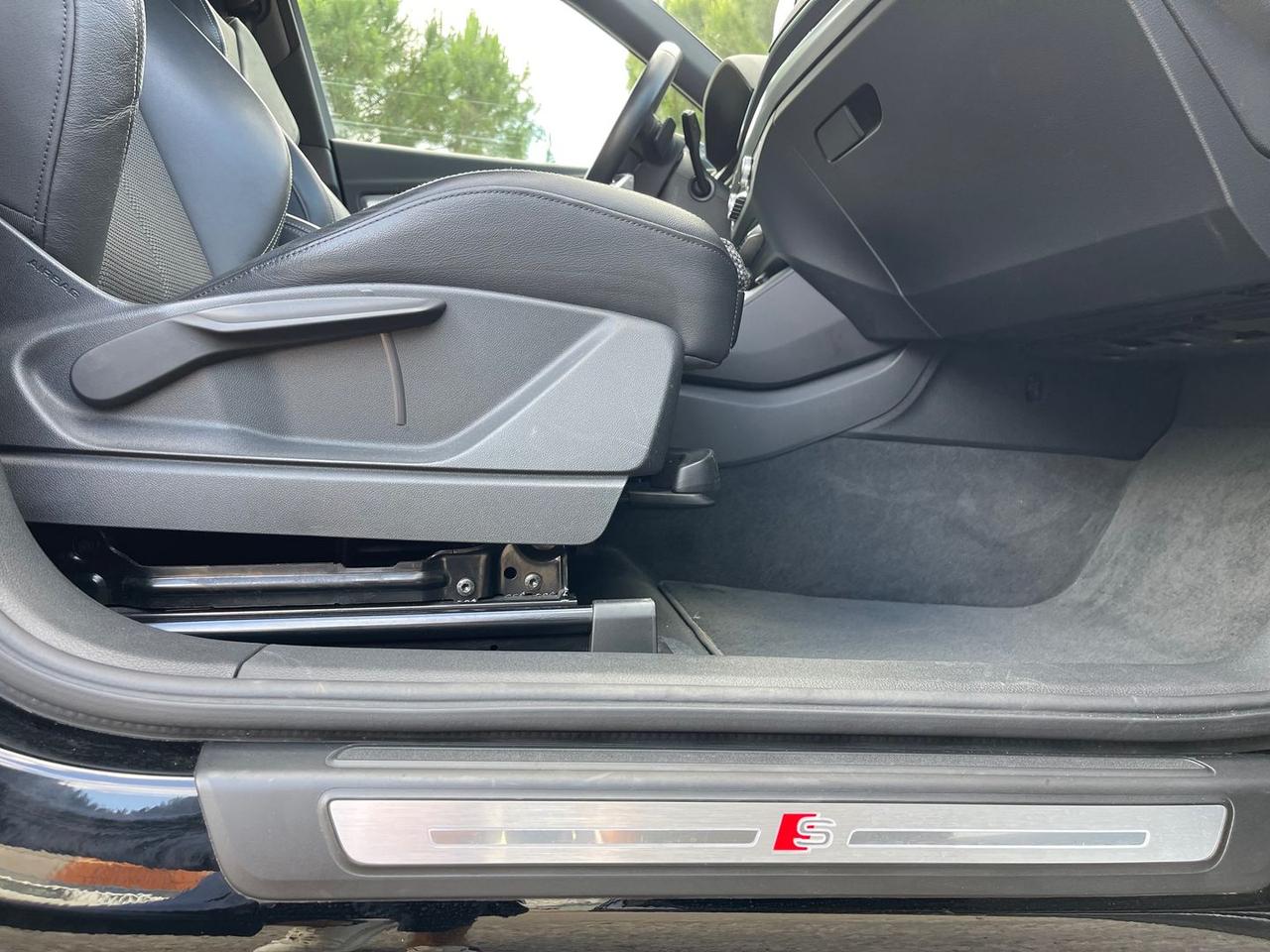 Audi Q5 2.0 40 TDI MHEV S Line #10965