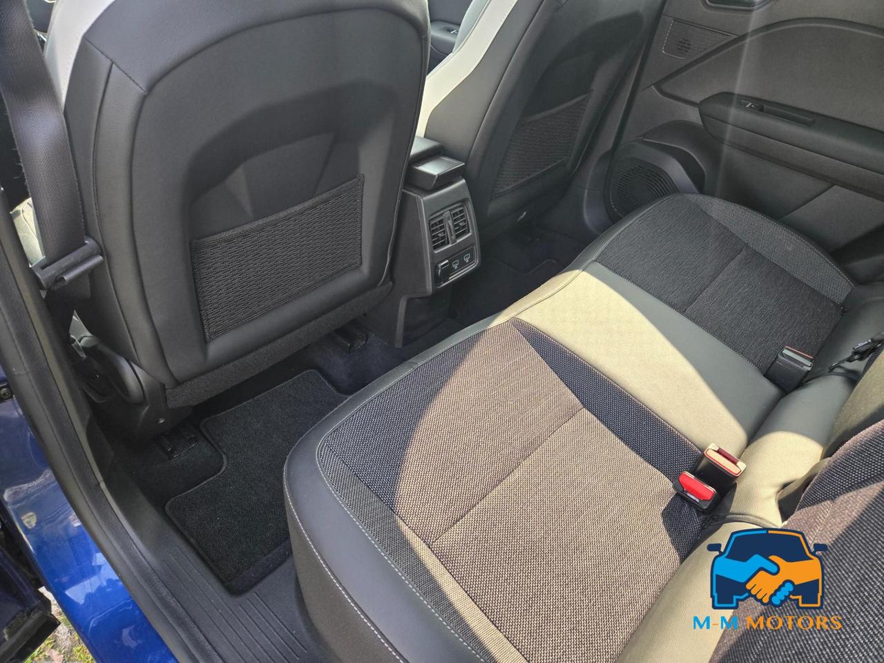 Renault Captur 1.6 E-Tech phev Intens 160cv auto