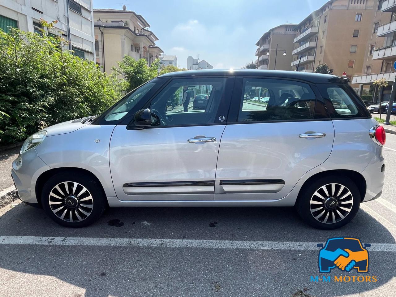 FIAT 500L MIRROR 120 ANNIVERSARIO