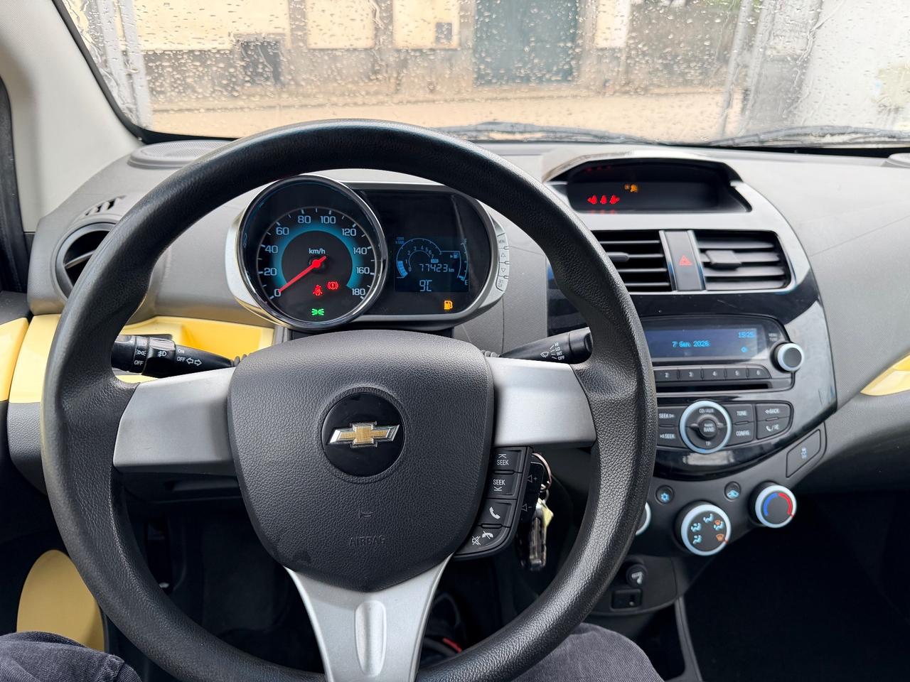 Chevrolet Spark 1.0 LT 77.000 KM