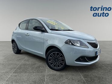 Lancia Ypsilon Ypsilon 1.0 firefly hybrid Gold s&s 70cv 5p.ti
