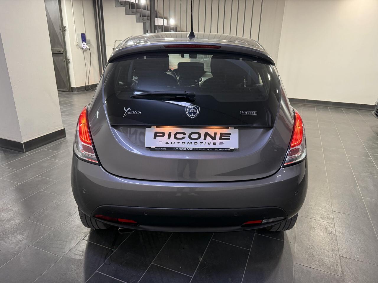 Lancia Ypsilon 1.0 FireFly 5 porte S&S Hybrid Gold
