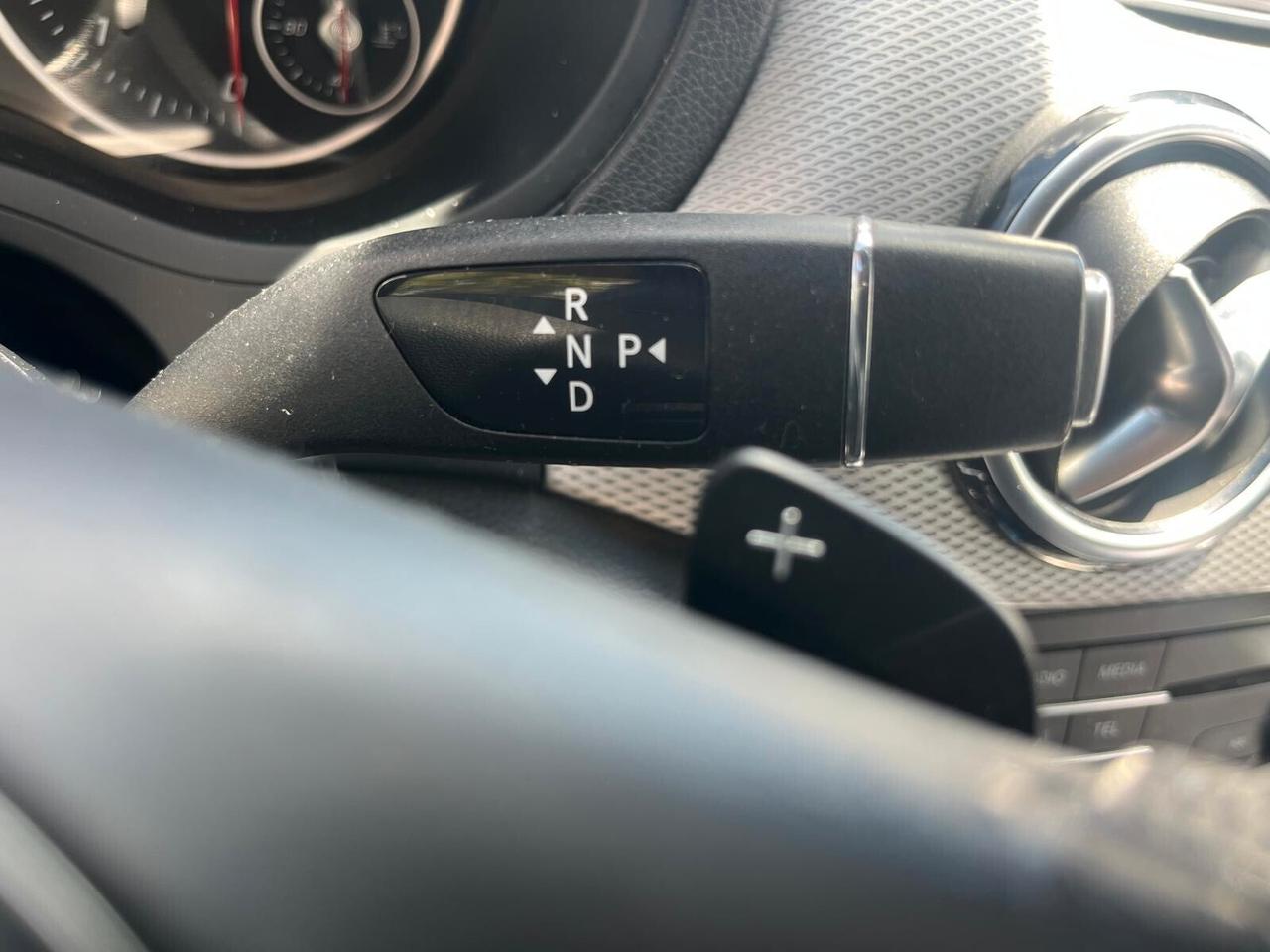 Mercedes-benz B 180 d Automatic Premium