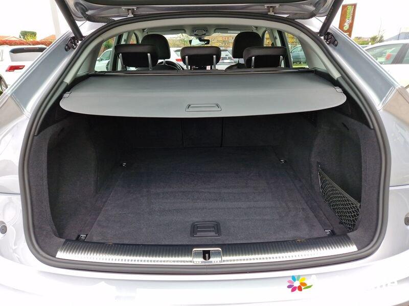 Audi Q5 40 TDI quattro S tronic Business Advanced