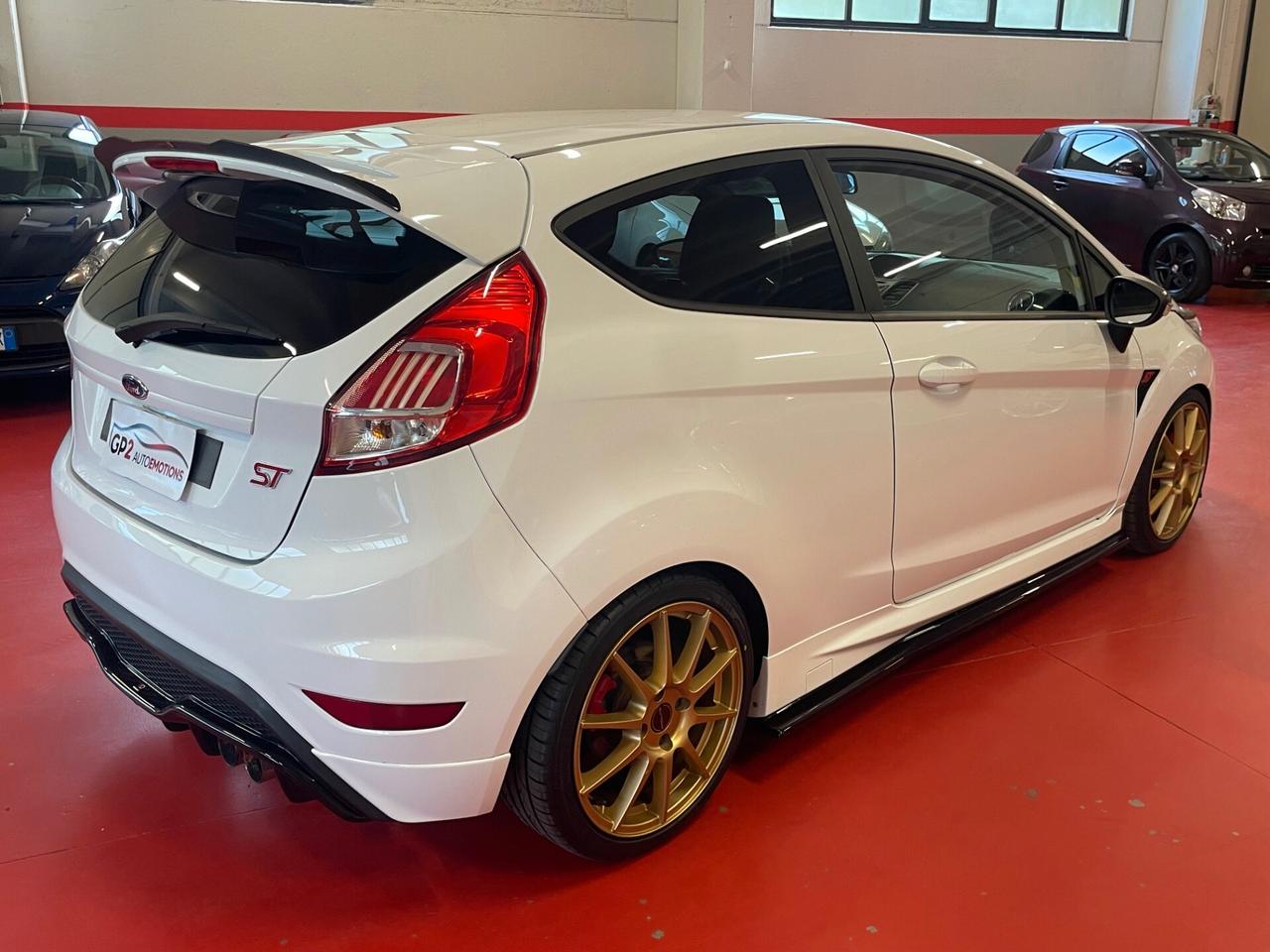 Ford Fiesta 1.6 182CV 3 porte ST