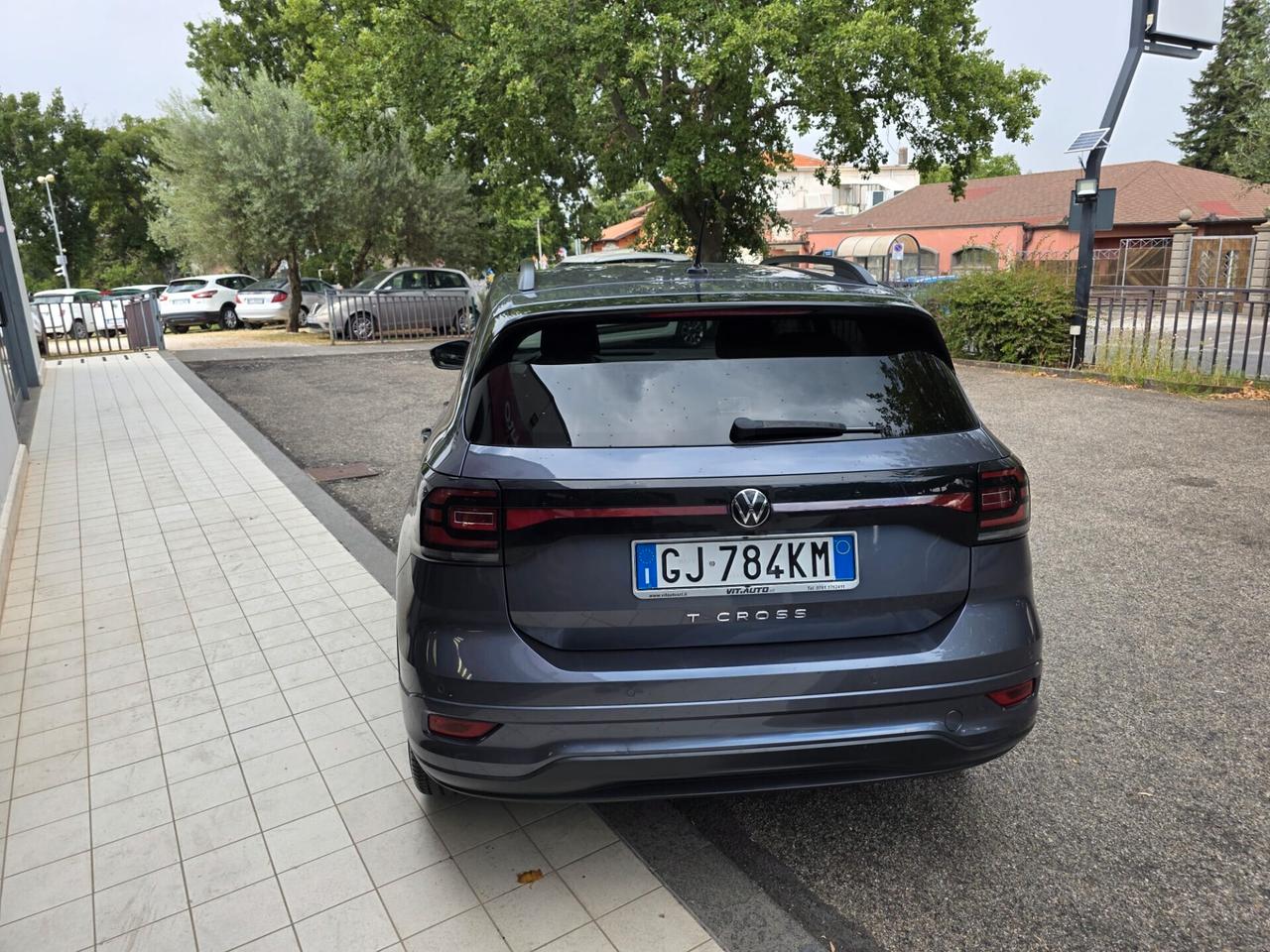 Volkswagen T-Cross 1.0 TSI 110 CV DSG R-Line