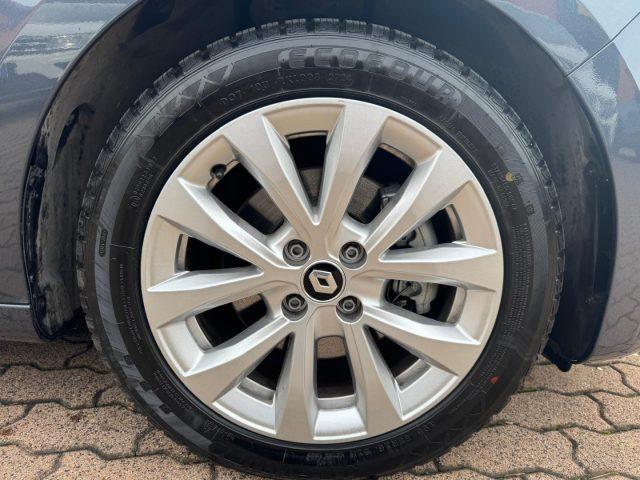 RENAULT Clio Full Hybrid E-Tech 140 CV INTENSE