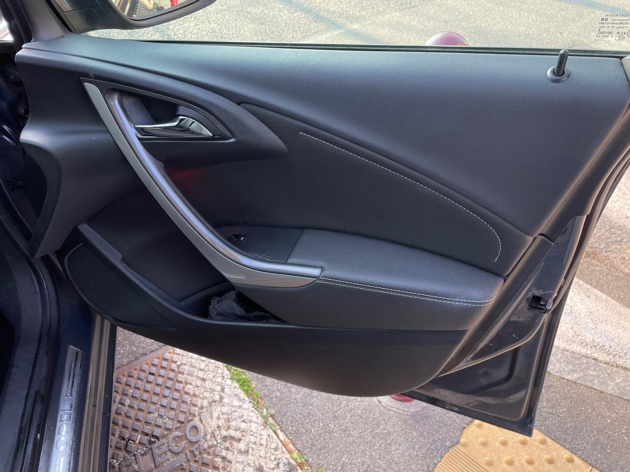 Opel Astra 1.7 CDTI110CVSportsTourerCosmo/GARANZIA