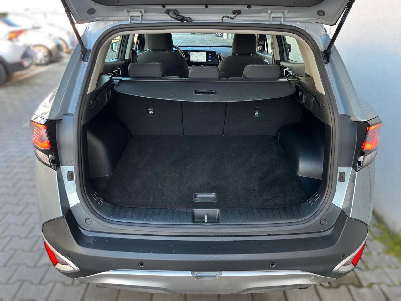 Kia Sportage 1.6 CRDi MHEV DCT Business (Mild Hybrid)