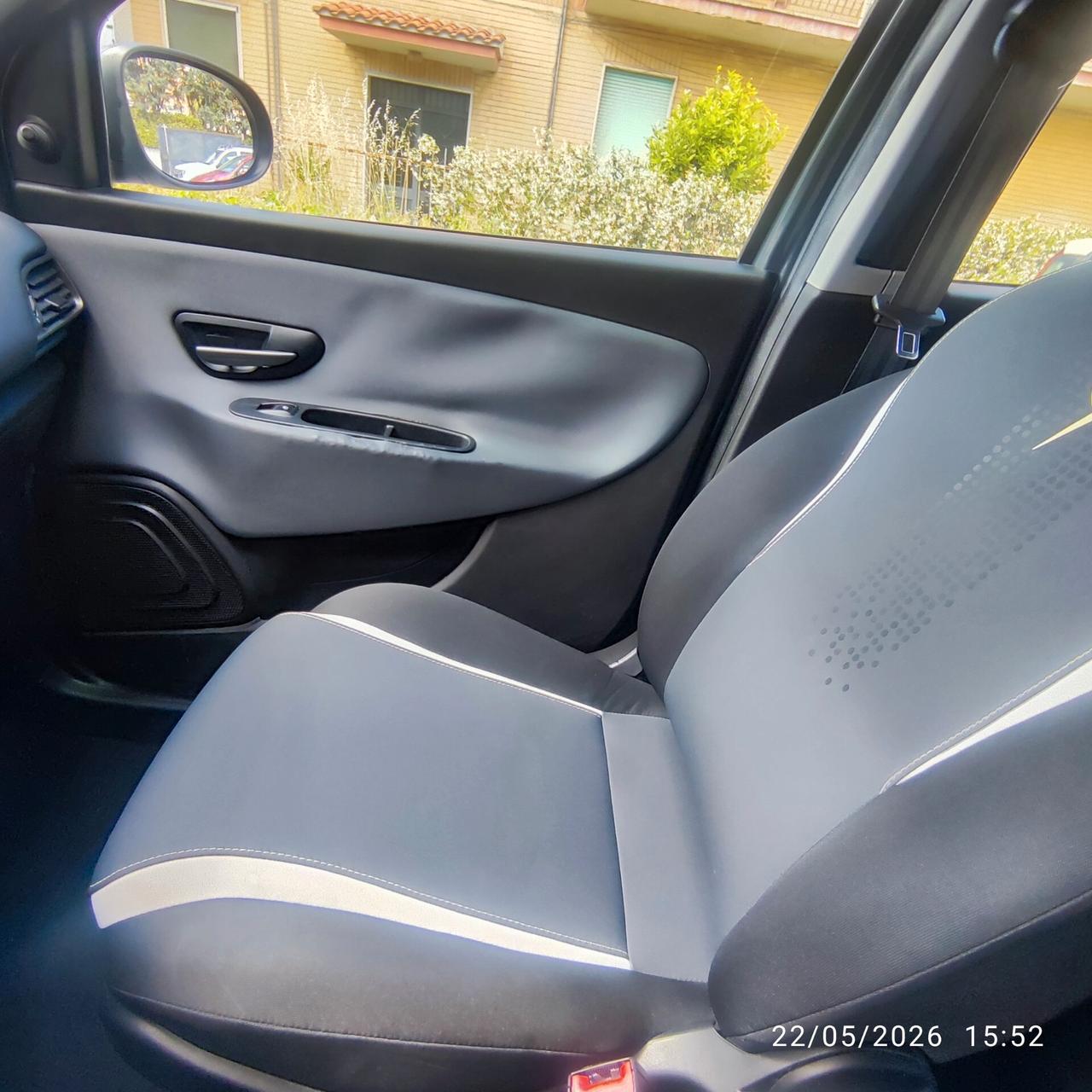 Lancia Ypsilon 1.2 69 CV 5 porte Gold euro 6