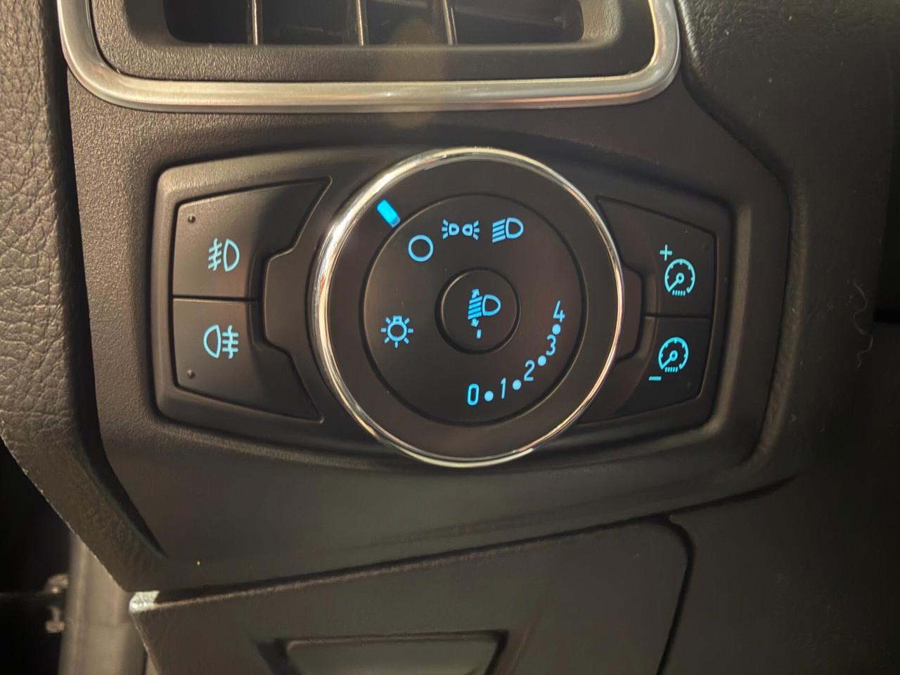 Ford Focus 1.6 TDCi 115 CV SW Titanium