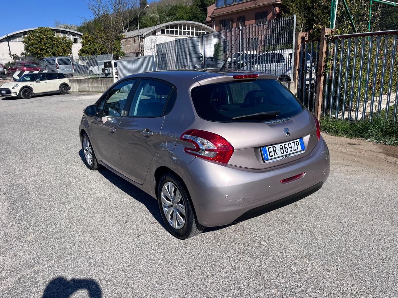 Peugeot 208 1.2 VTi 82 CV 5 porte Active