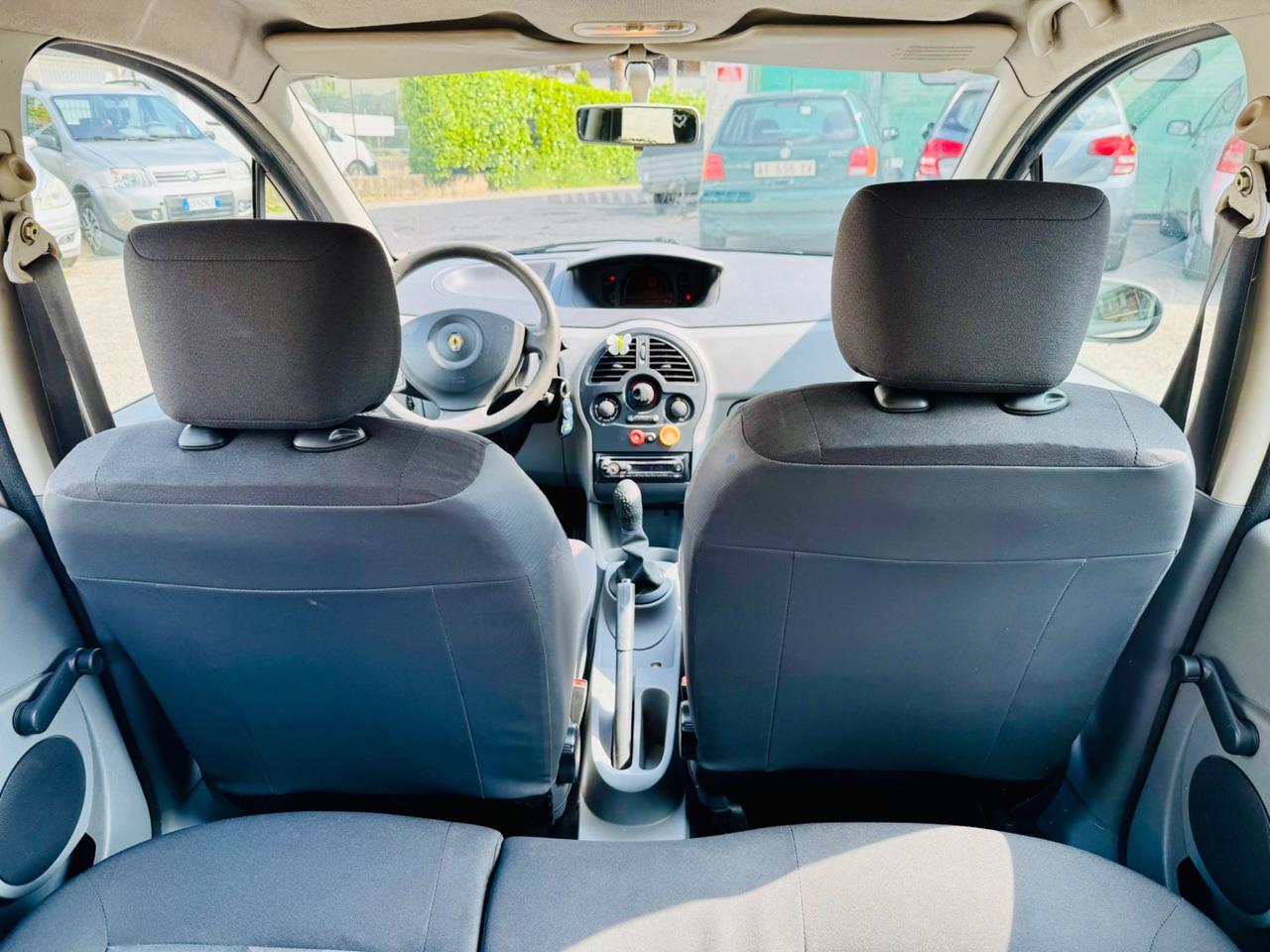 Renault Modus 1.2 16V Luxe 55kw