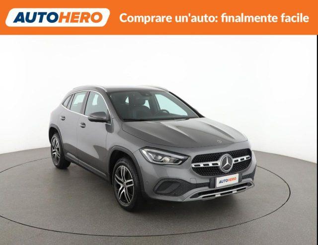 MERCEDES-BENZ GLA 200 d Automatic Sport