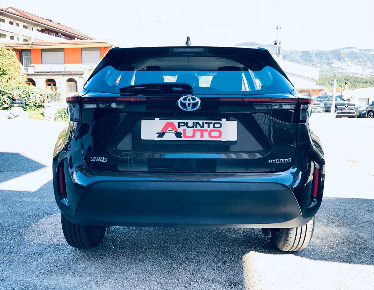 Toyota Yaris Cross 1.5 Hybrid 5p. E-CVT Business
