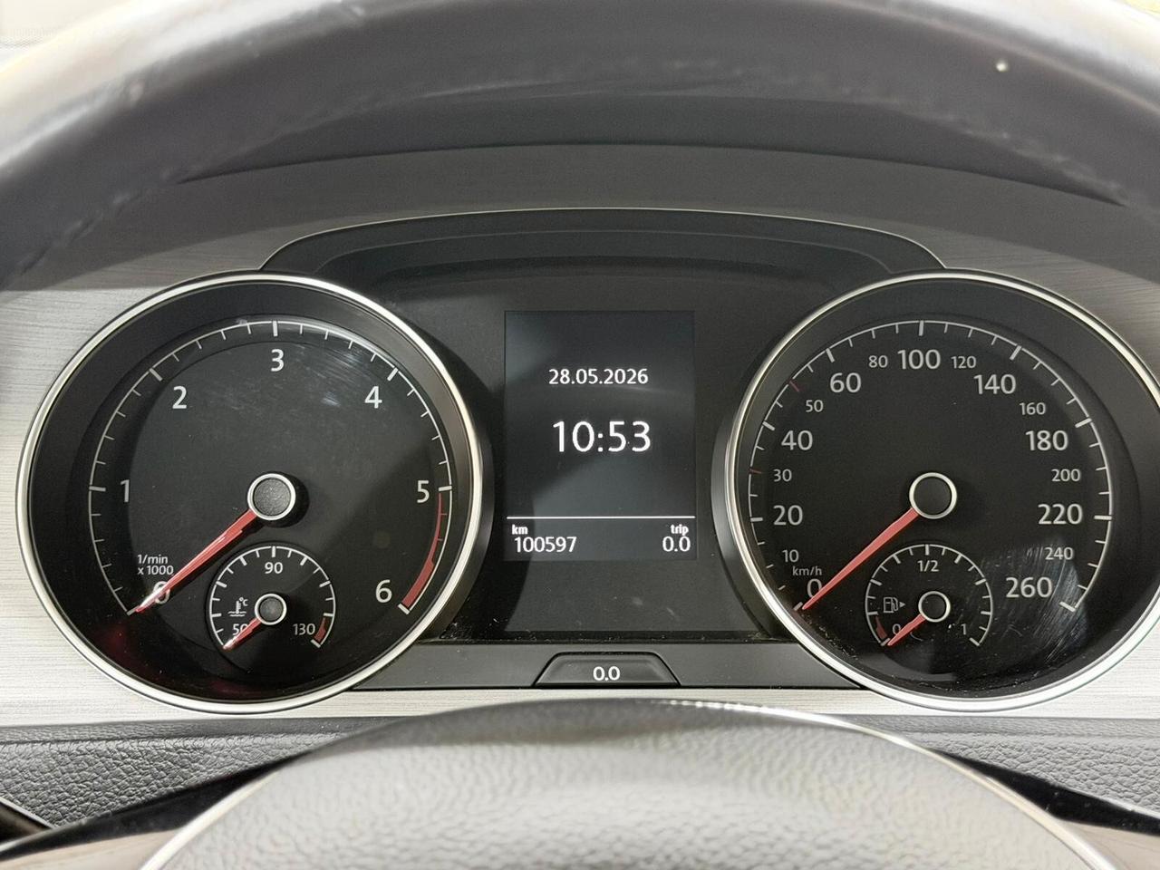 VW GOLF 1.6TDI 110cv COMFORTLINE 1HANDE