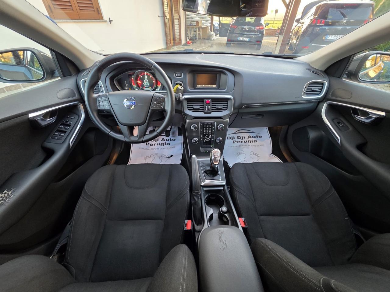Volvo V40 D2 1.6 Summum