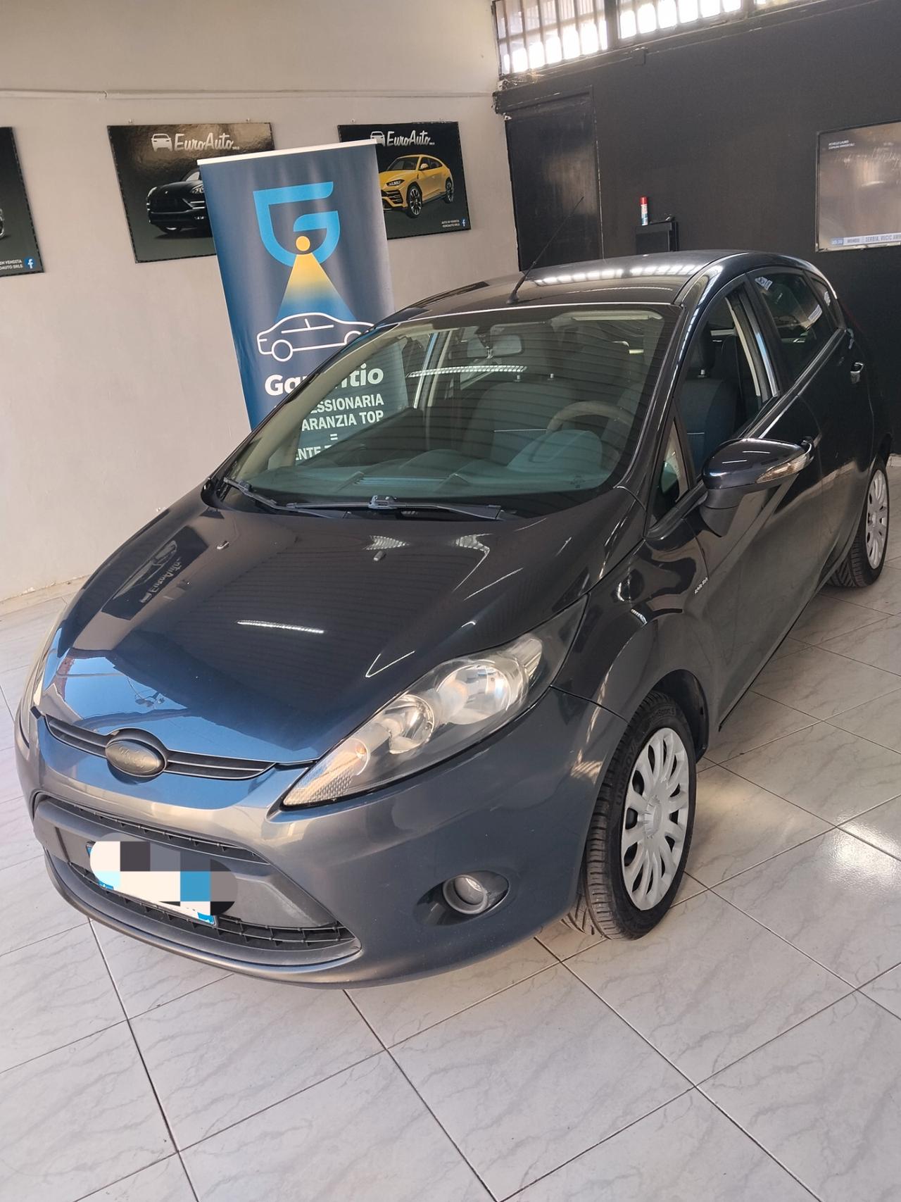 Ford Fiesta 1.4 diesel 2011 CON GARANZIA