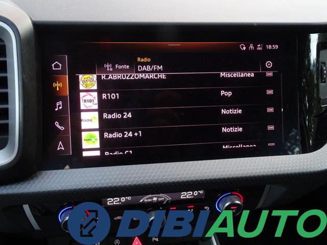 AUDI A1 SPB 30 TFSI S tronic Identity Black ES.S -Line